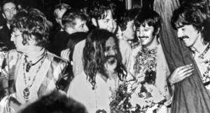 beatlesmaharishi.jpg