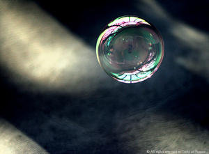 Bubble's Mirror by Al Fassam on CC